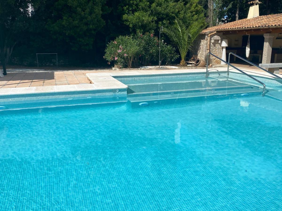 Private Villas Puerto Pollensa For Family Groups, Private Mountain Ideal For Runners, Trailers, Hikers, It Is Approximately 3 Minute Walk From The Beach Екстериор снимка