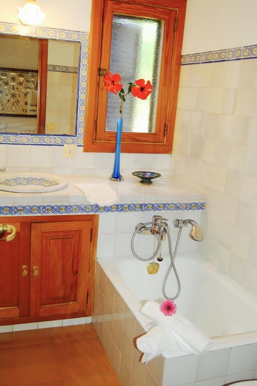 Private Villas Puerto Pollensa For Family Groups, Private Mountain Ideal For Runners, Trailers, Hikers, It Is Approximately 3 Minute Walk From The Beach Екстериор снимка