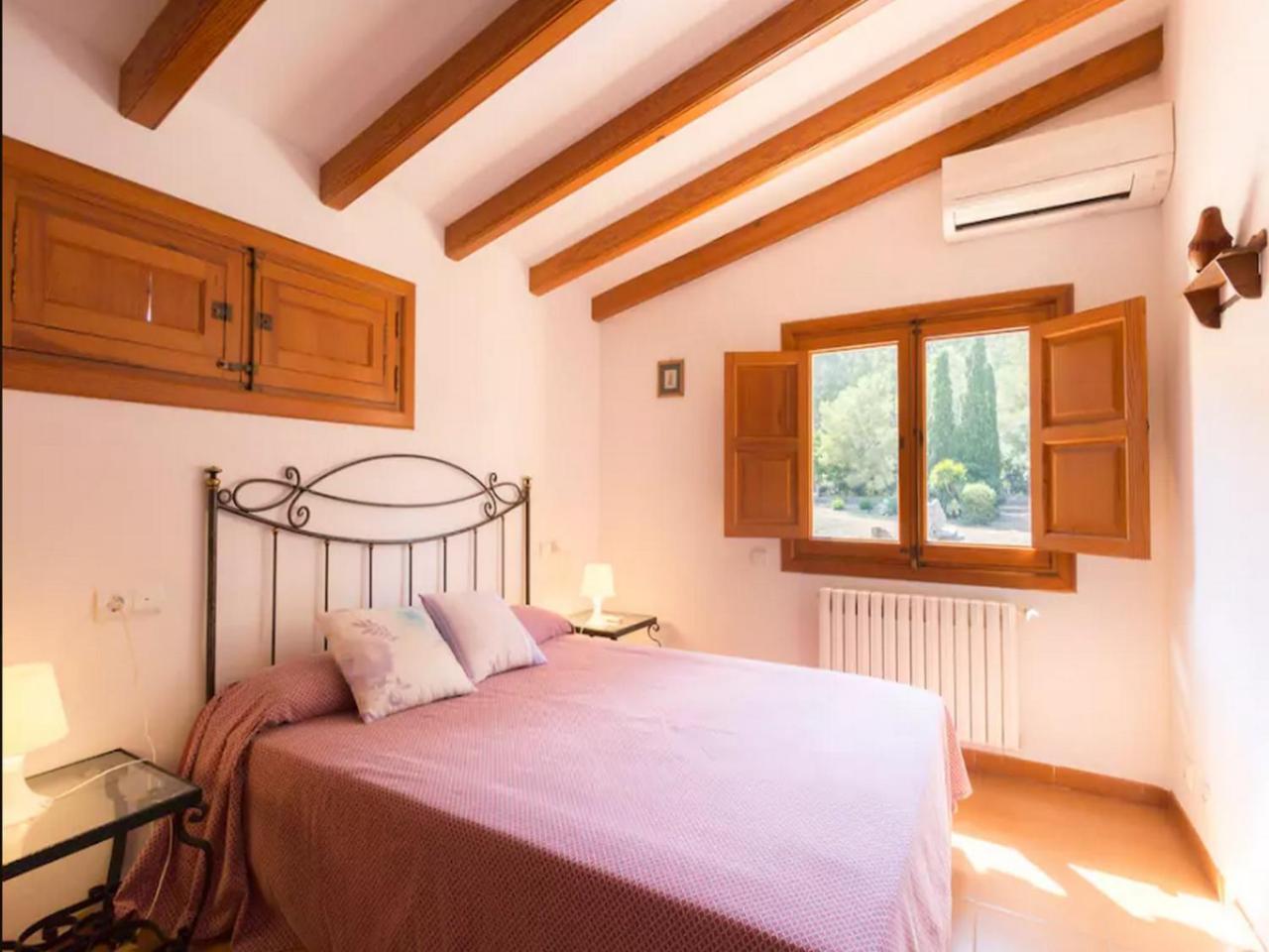 Private Villas Puerto Pollensa For Family Groups, Private Mountain Ideal For Runners, Trailers, Hikers, It Is Approximately 3 Minute Walk From The Beach Екстериор снимка